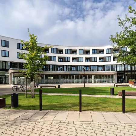 Mit Loggia Und Parkblick *