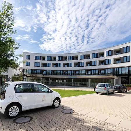Mit Loggia Und Parkblick *